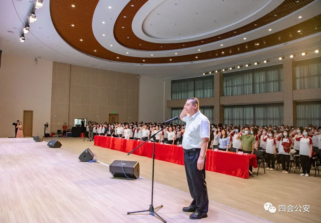 William威廉官网