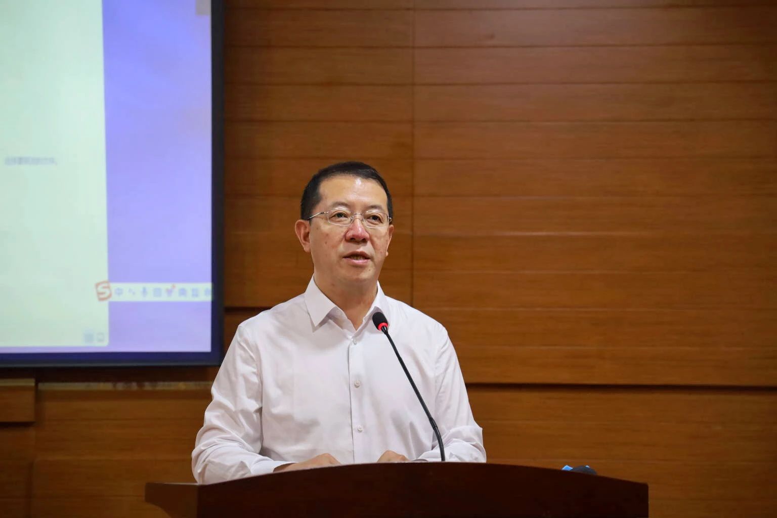 William威廉官网